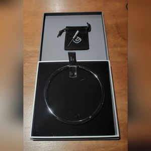 Black locking Eternity collar with tools, medium